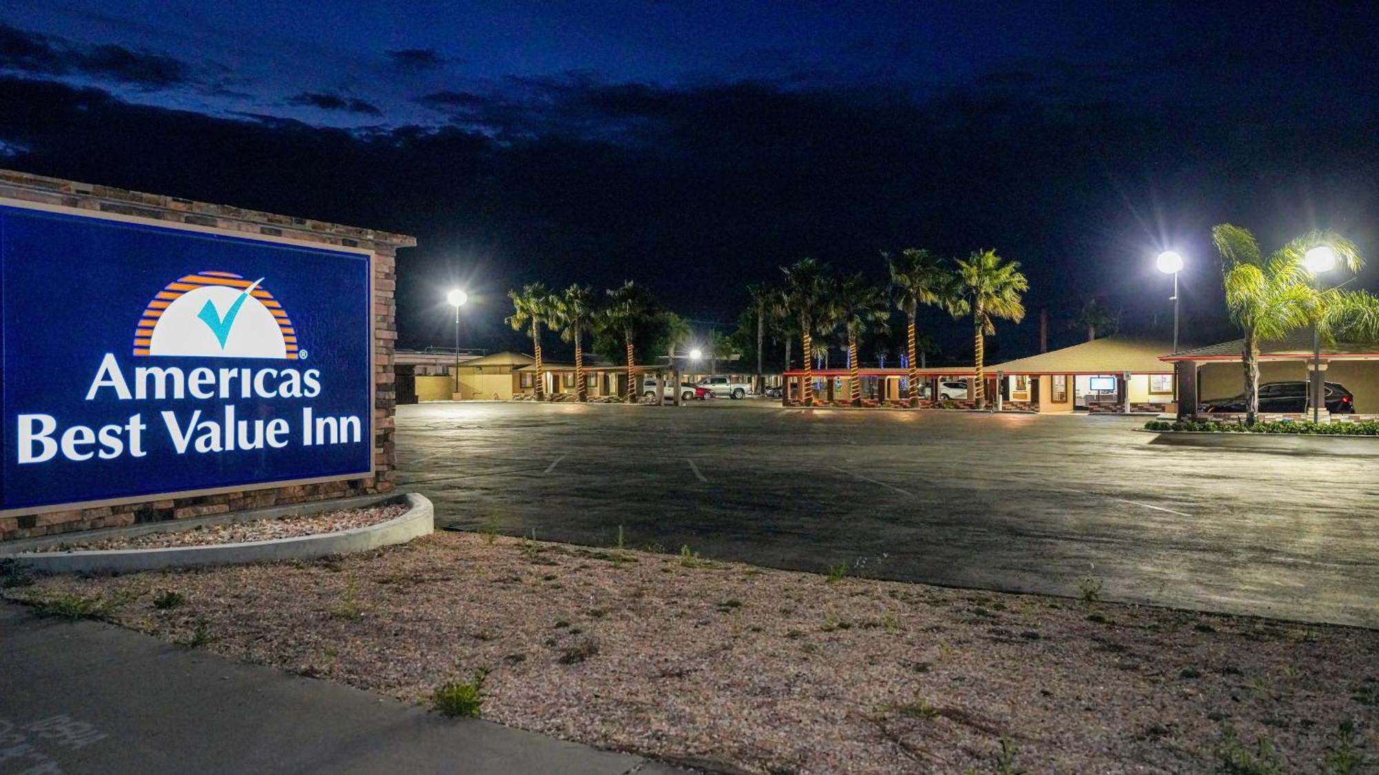 Americas Best Value Inn, Антиох Екстериор снимка