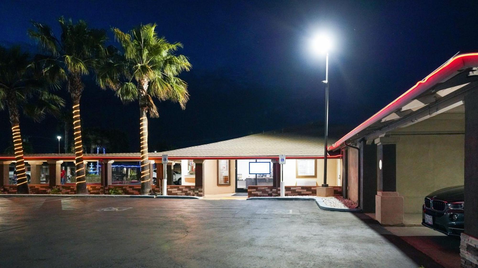 Americas Best Value Inn, Антиох Екстериор снимка