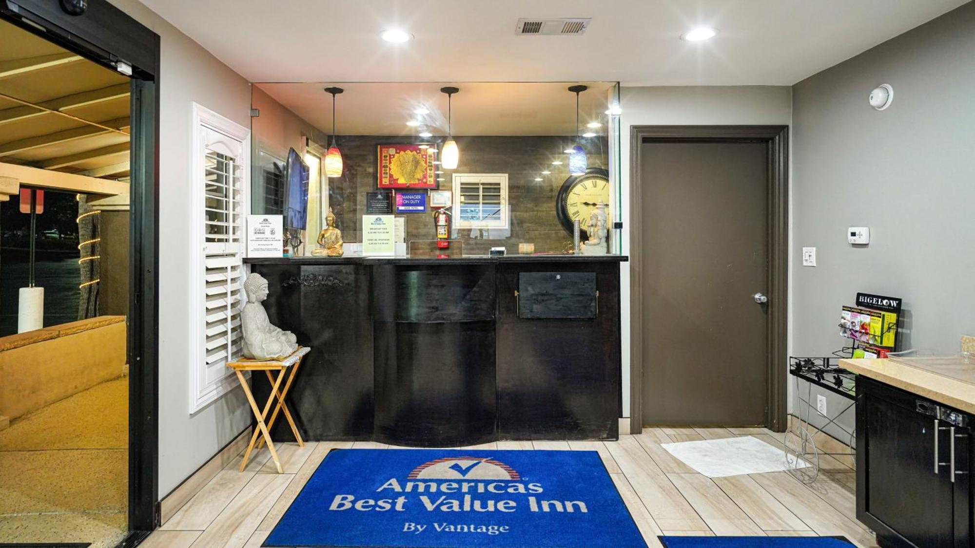 Americas Best Value Inn, Антиох Екстериор снимка
